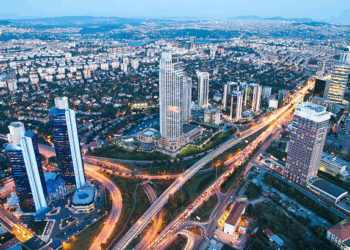 Policía Choca Ebrio Intenta part2