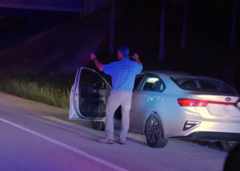 T00006 Escape inesperado en un restaurante de comida rápida part2