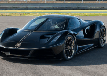 Hombre Enfrenta Policías Por Falsa Acusación part2