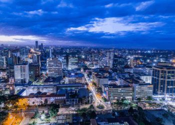 Joven Ataca la Policía en Plena Detención part2