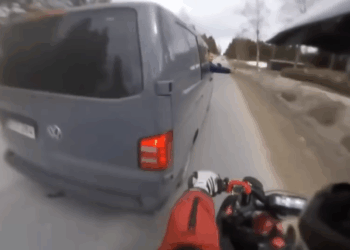 Persecuciones policiales de alta velocidad más brutales 🚓💨(9)-Ver la parte 2 en los comentarios_part2