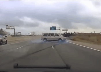 Las Persecuciones Policiales Más Brutales a Alta Velocidad Captadas en Dashcam 🚓💥(1)_part2