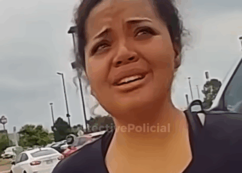 Madre Dejó su Bebé Para Irse y Todo Termina Mal 😱👶_part2