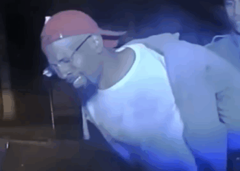 Persecuciones Policiales de Alta Velocidad Captadas por Cámaras de Salpicadero_part2