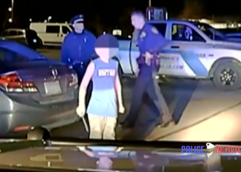 Un oficial en Ohio logra desarmar a un menor durante una situación crítica part2
