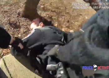 La cámara corporal registra un accidente entre oficiales durante un operativo part2