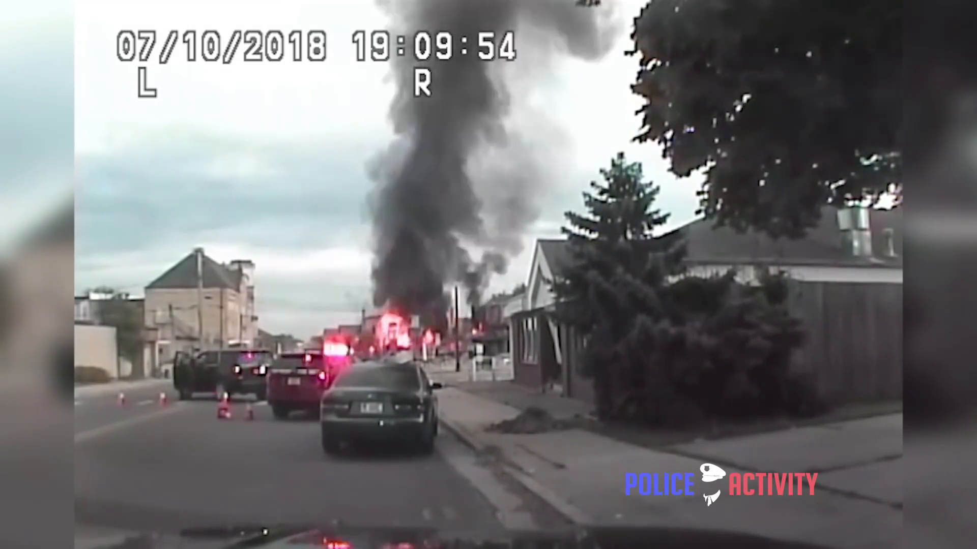 La dashcam policial capta una gran explosión de gas en Wisconsin part2