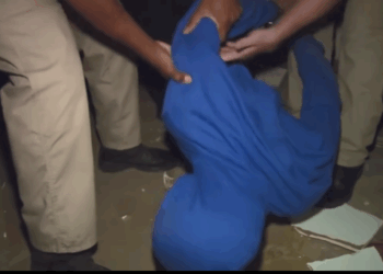 T1201001 Aterrizaje Forzoso Temporada Episodio Vida Policial part2