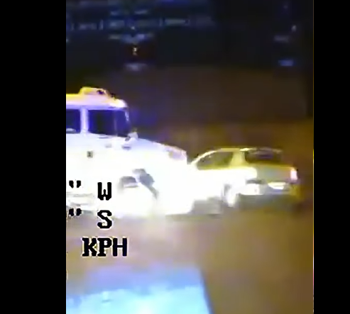 Huye tras un control y termina en un fuerte impacto part2