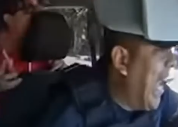 Una oficial salva a una bebé gracias a una rápida intervención part2