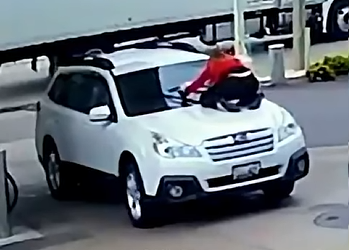 Mulher REAGE Impede Roubo de Carro! #crime part2