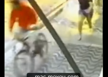 Mãe REAGE Derruba Ladrão! #crime part2