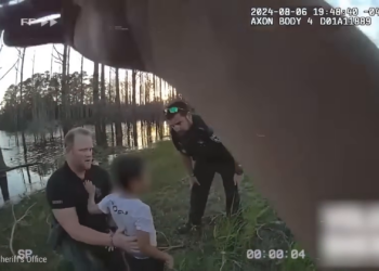 T2304012 Cuando Policías Salvan Niños Justo Tiempo part2