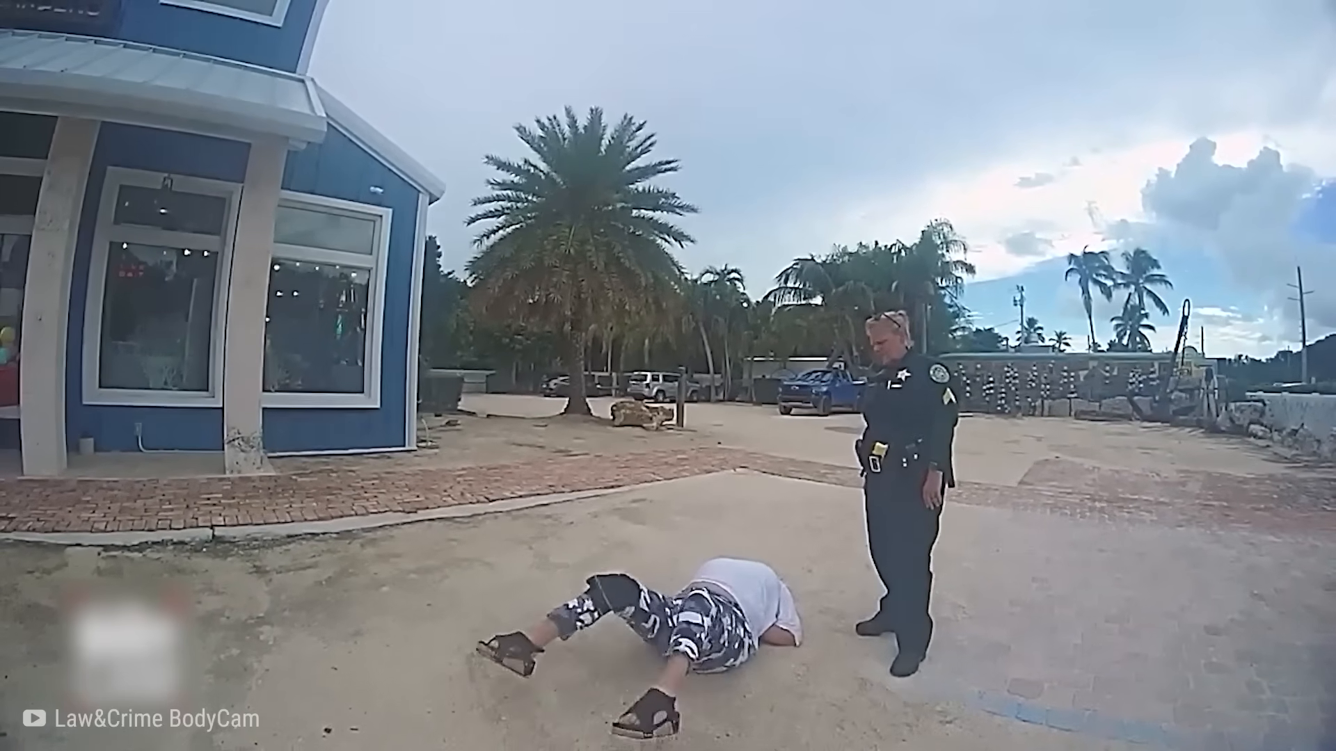 T2004015 Esta Karen Racista Exige Que La SUELTEN ESTO SUCEDE… part2