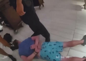 Cuando Policías Se Enfrentan Hombres Engreídos Pierden La part2