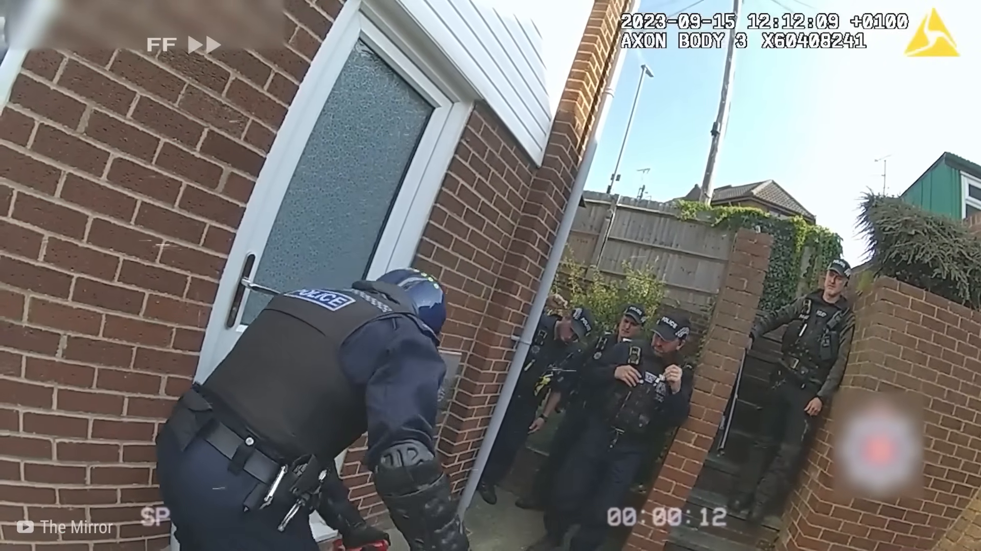 T0417005 Cuando La Policía Arresta Asesinos En Serie Tontos part2